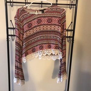 Long sleeve crop top